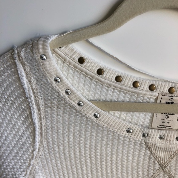 Free People White Star Studded Thermal / XS - Picture 5 of 8